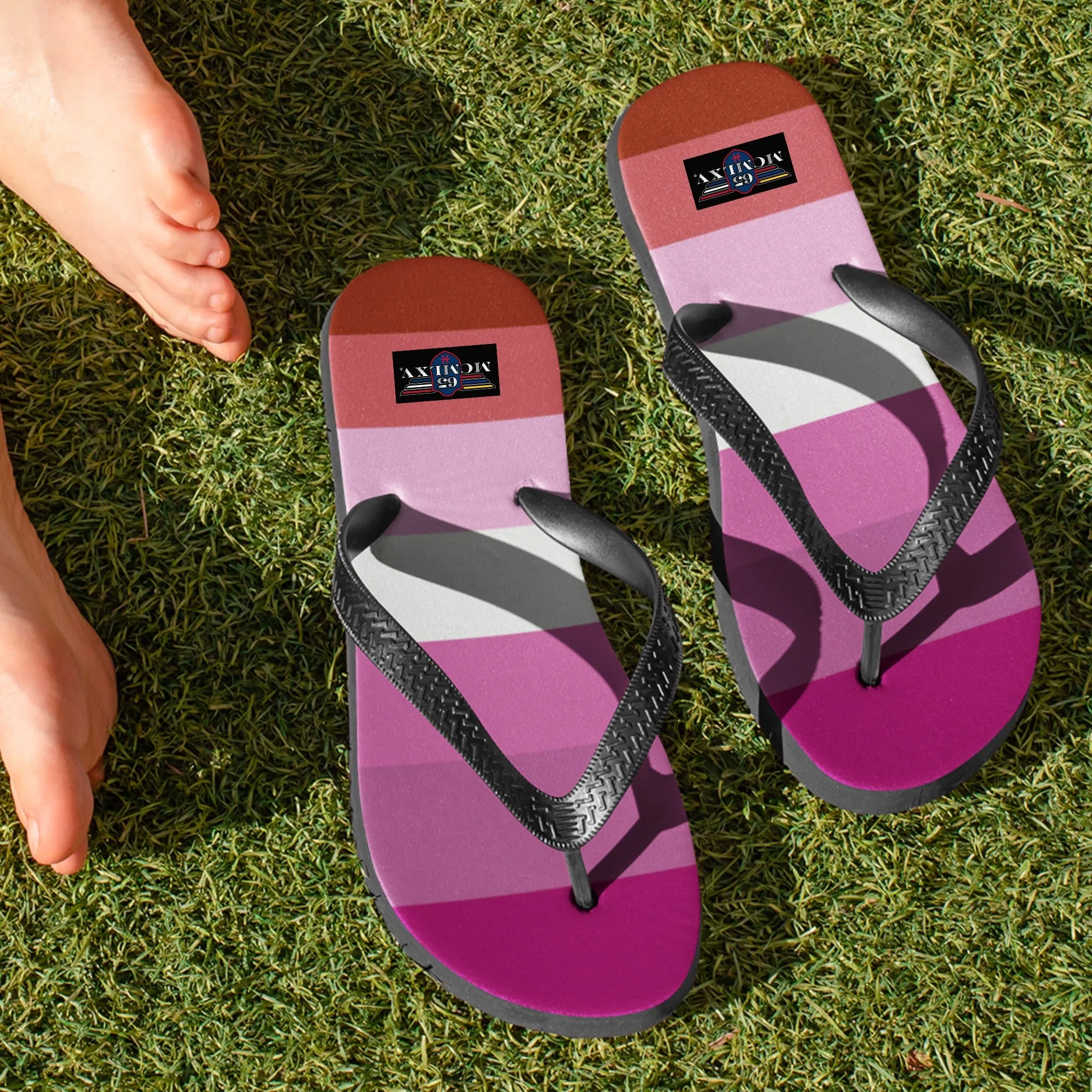 65 MCMLXV Women's LGBT Lesbian Pride Flag Print Flip-Flops