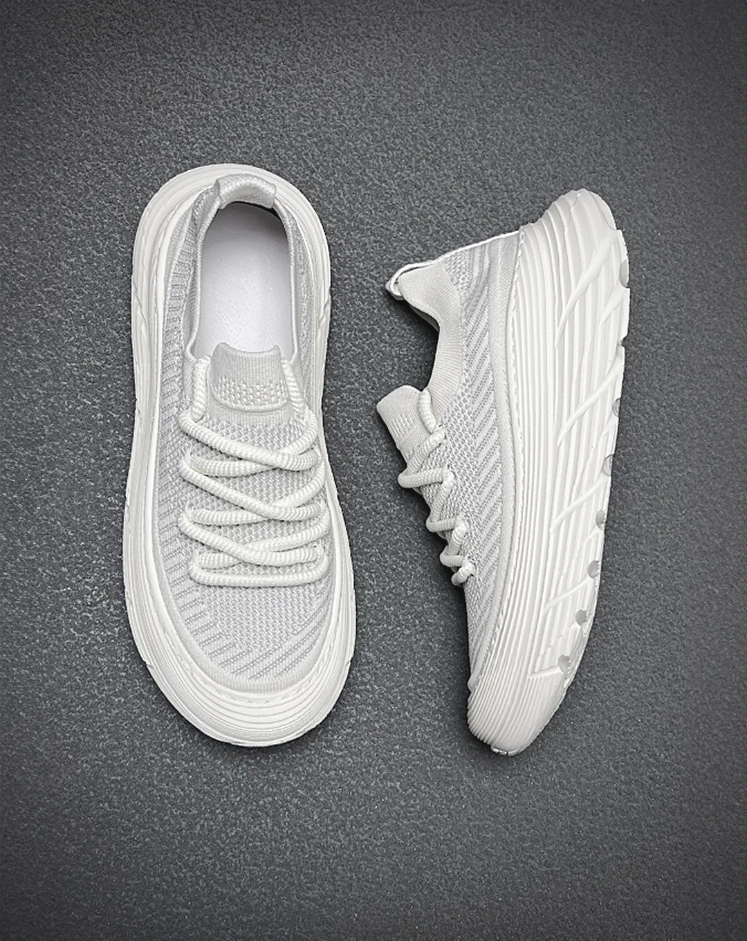 ♂♀Light Mesh Sports Sneakers