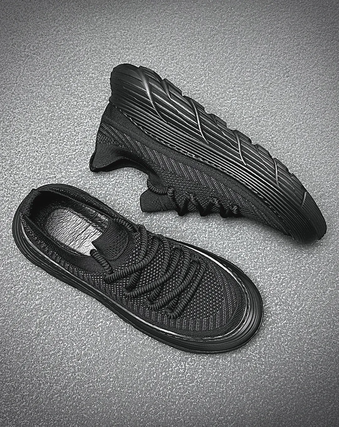 ♂♀Light Mesh Sports Sneakers