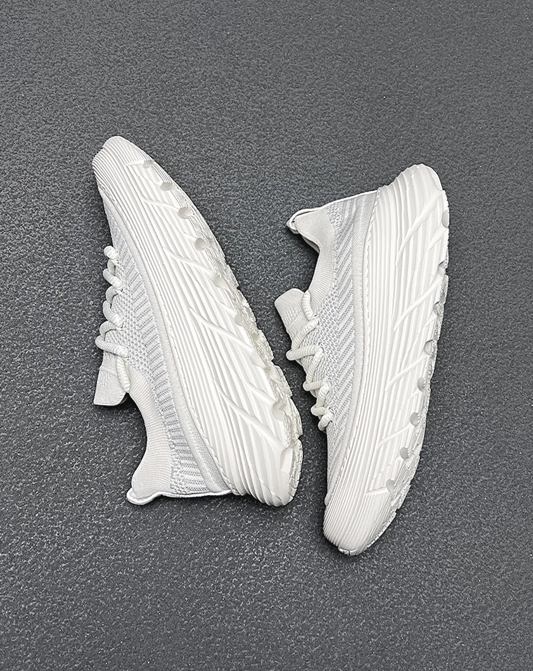 ♂♀Light Mesh Sports Sneakers