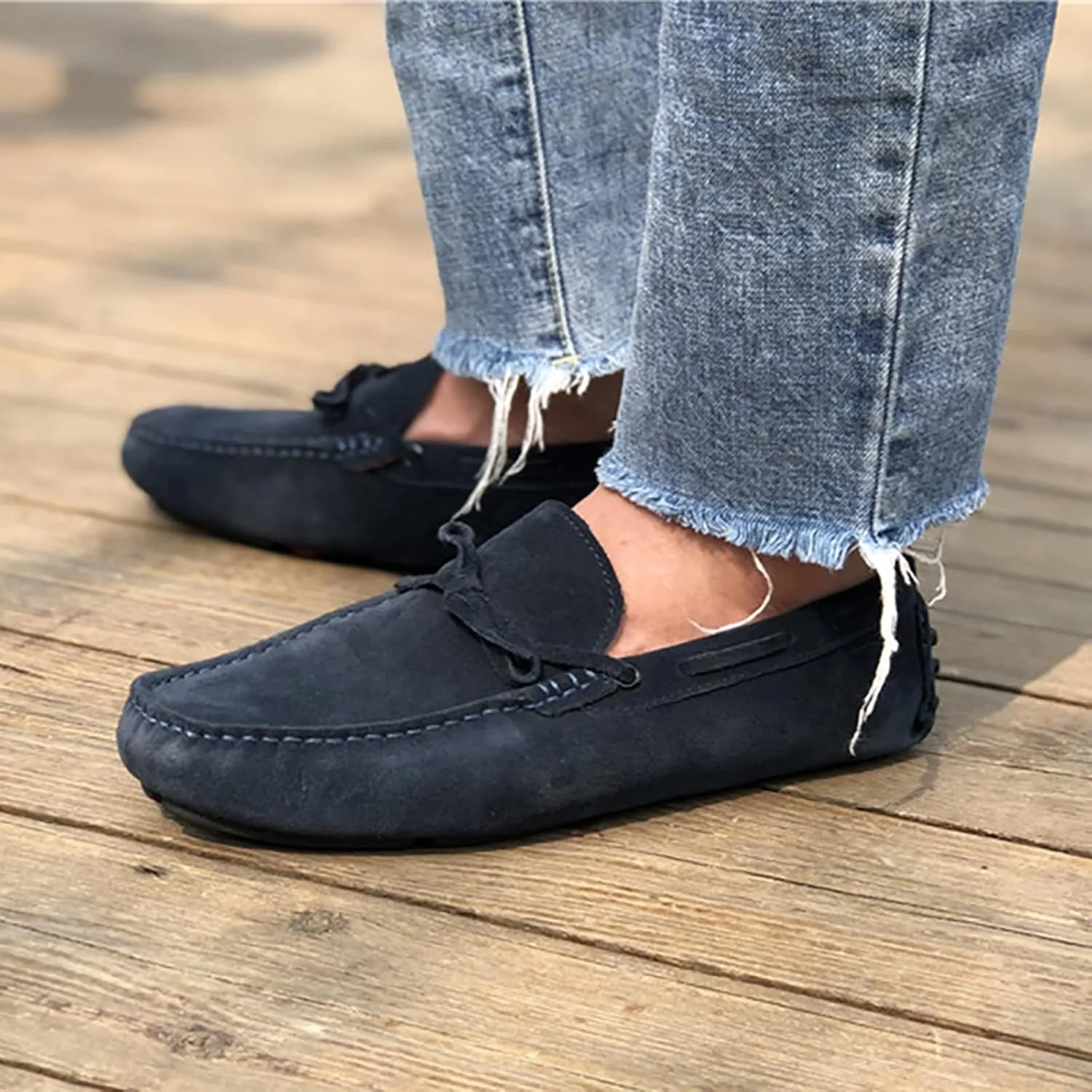Men's Soft Suede Driving Loafers Shoes Handmade Moccasin Slippers Business Shoes Leather Loafers Casual Shoes for Men Slip On Boat Shoes
