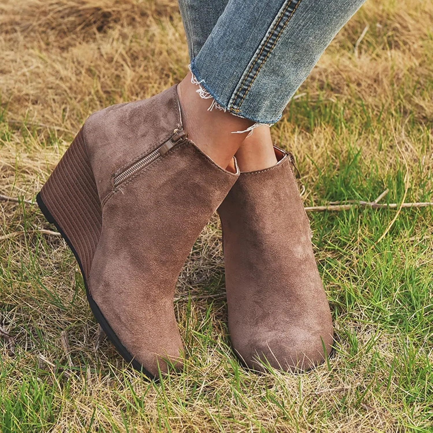 oiangi womens booties and ankle boots Fashion round toe Zipper Suede Casual Wedge Platform high heels Comfortable waterproof Work Chunky shoes