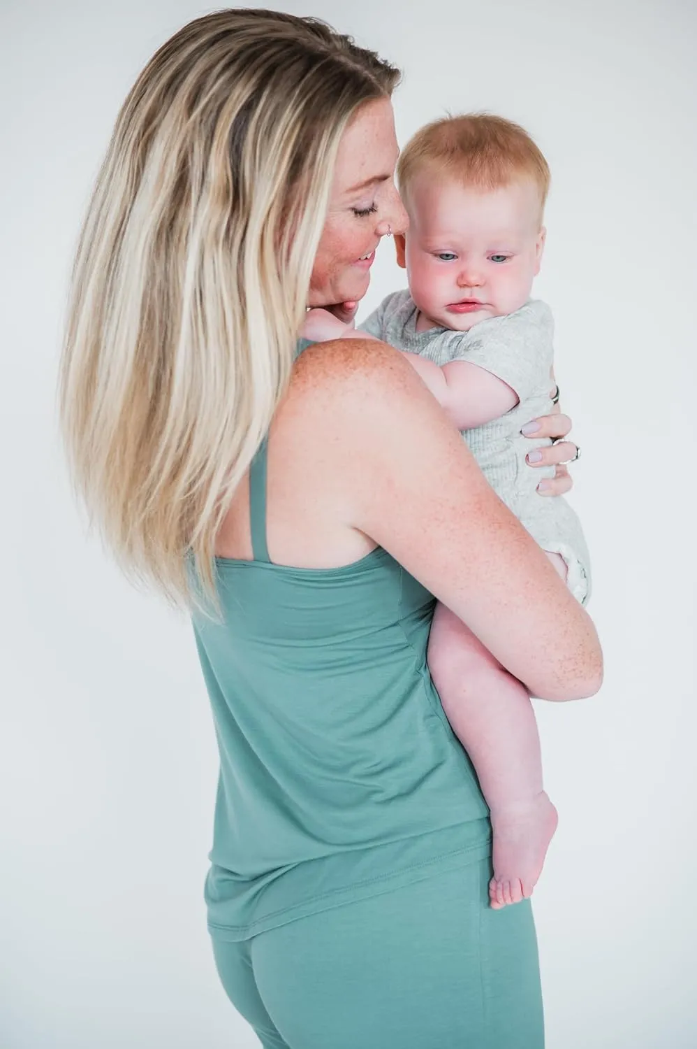 PIPER & MINT Night Sweat Relief - Quick Dry Ultra Soft Cooling Nursing Pajama Tank Top for Women - Built-in Shelf Bra