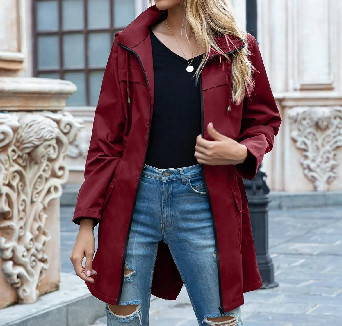 Raincoat Women Lightweight Waterproof Rain Jacket Packable Outdoor Hooded Rain Coat Windproof Adjustable Windbreaker