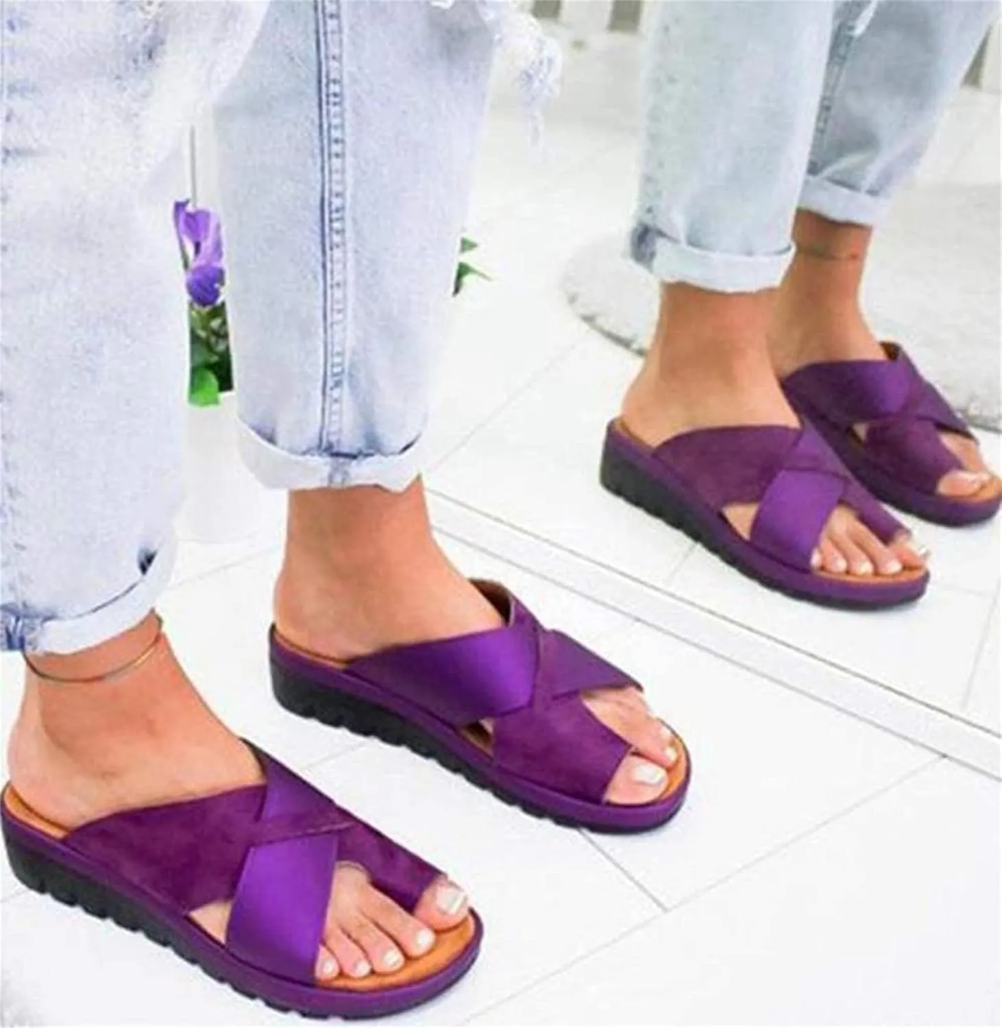 Sandals for Women Casual Summer Orthopedic Correction Leather Ring Toe Casual Bunion Slippers Flat Shoes Casual Beach Sandals Flat Heel Flip Flops,Purple,US5/EU36