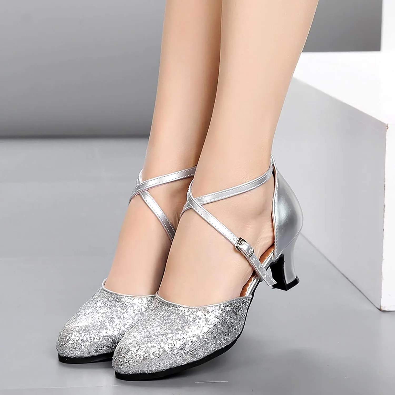 Sandals with Heels Women's Sequined Kitten Heels Closed Toe Latin Dance Shoes PU Leather Practice Ballroom Shoes