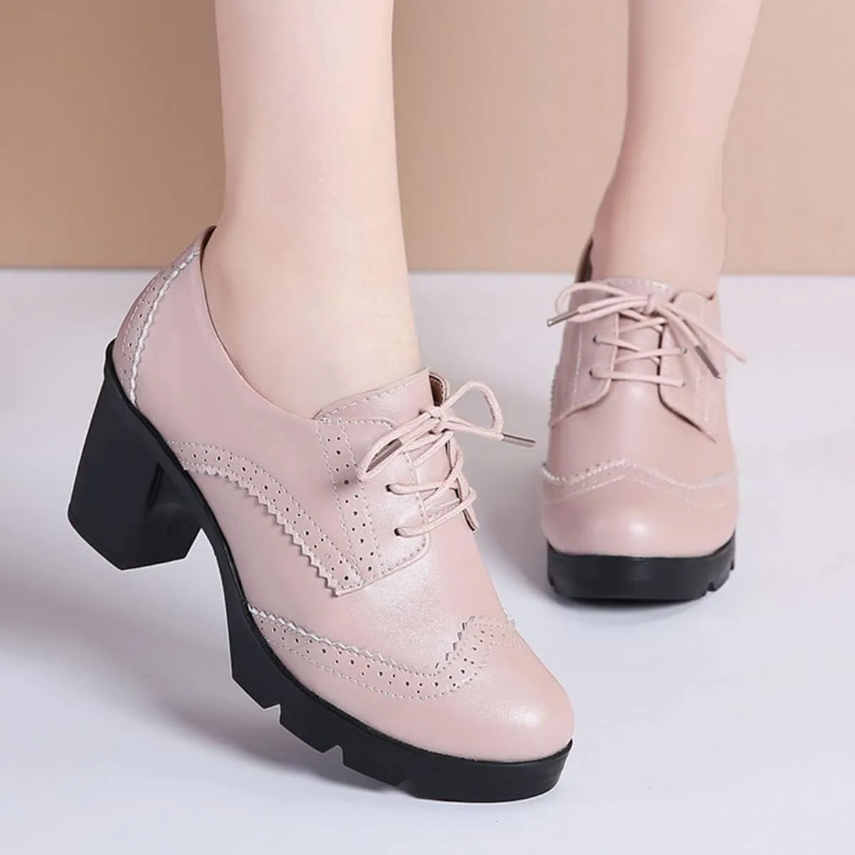 SHEMEE Women's Lace Up Chunky Heel Vintage Wingtip Dress Oxfords Round Toe Block High Heels Pumps Retro Brogues Shoes