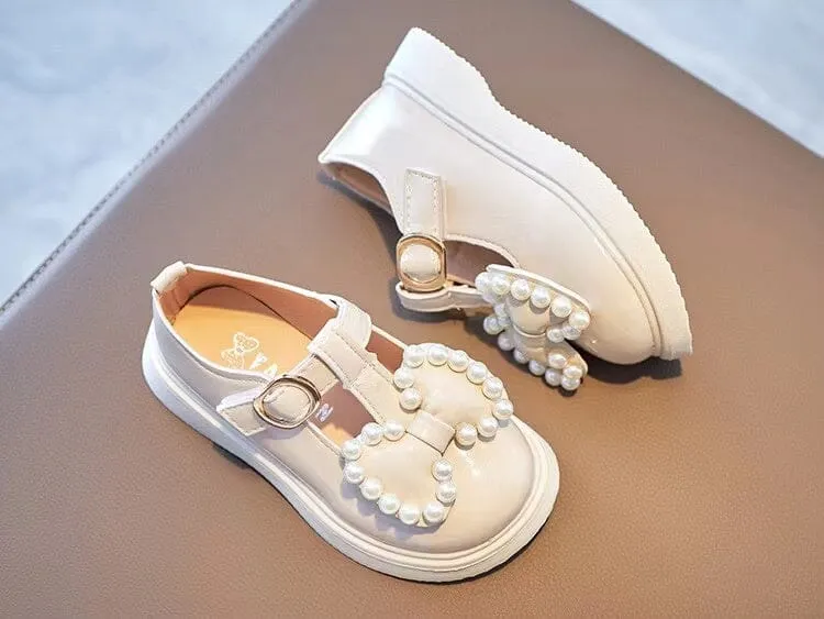 Vintage Bowknot Pearl Leather Shoes