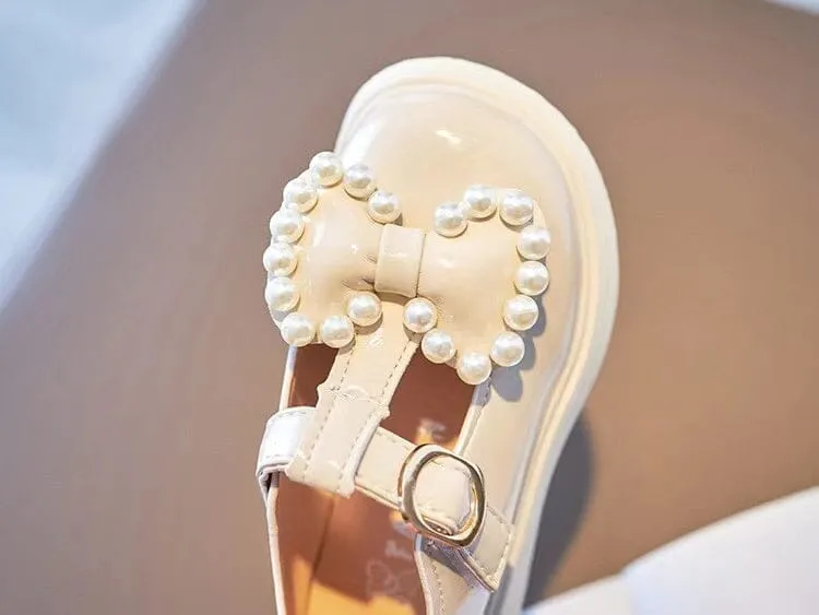 Vintage Bowknot Pearl Leather Shoes