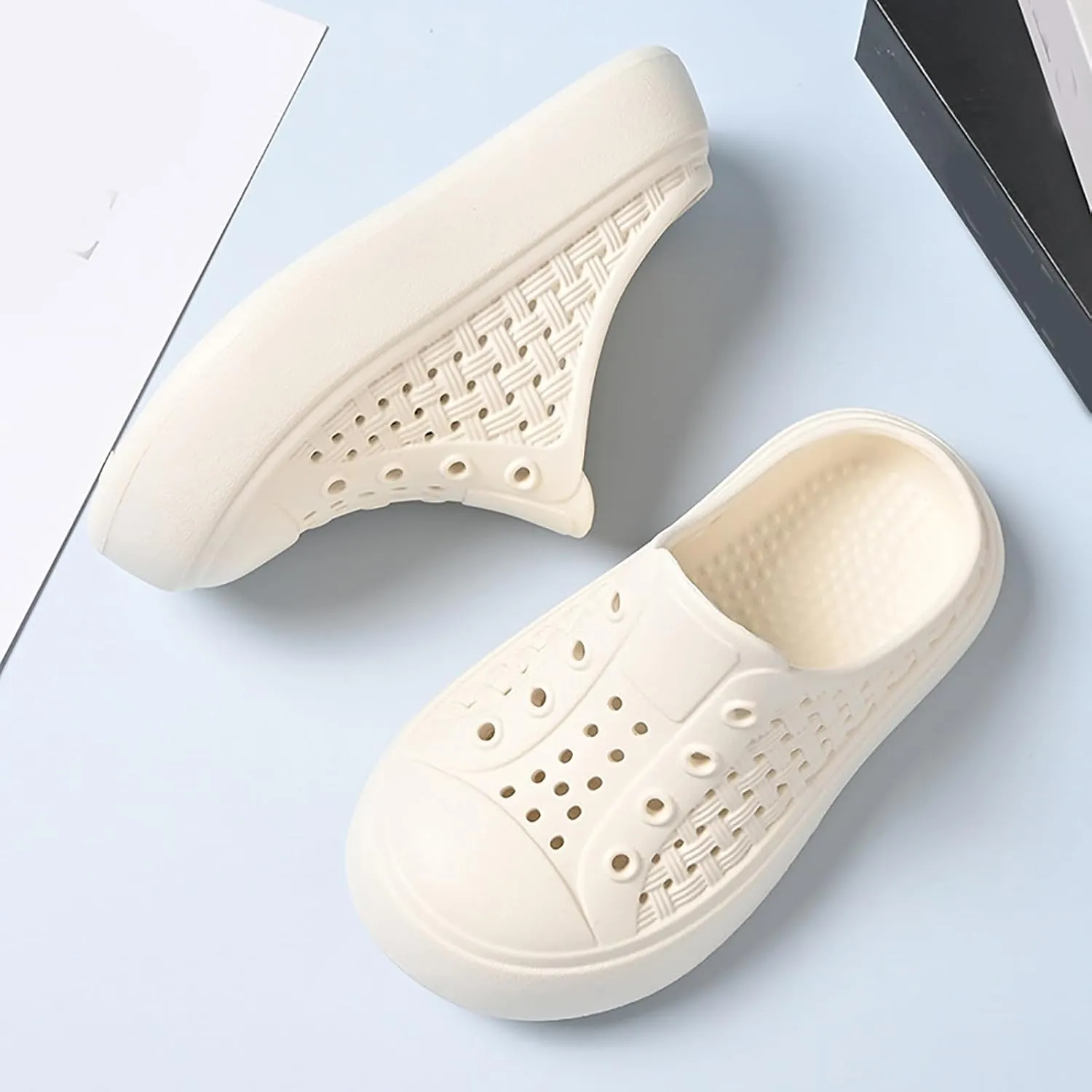 Walking Shoes for Boys Girls Girls Shoes Comfortable Soft Thick Sole One Foot Covered Sandals Fashionable Light Sandals