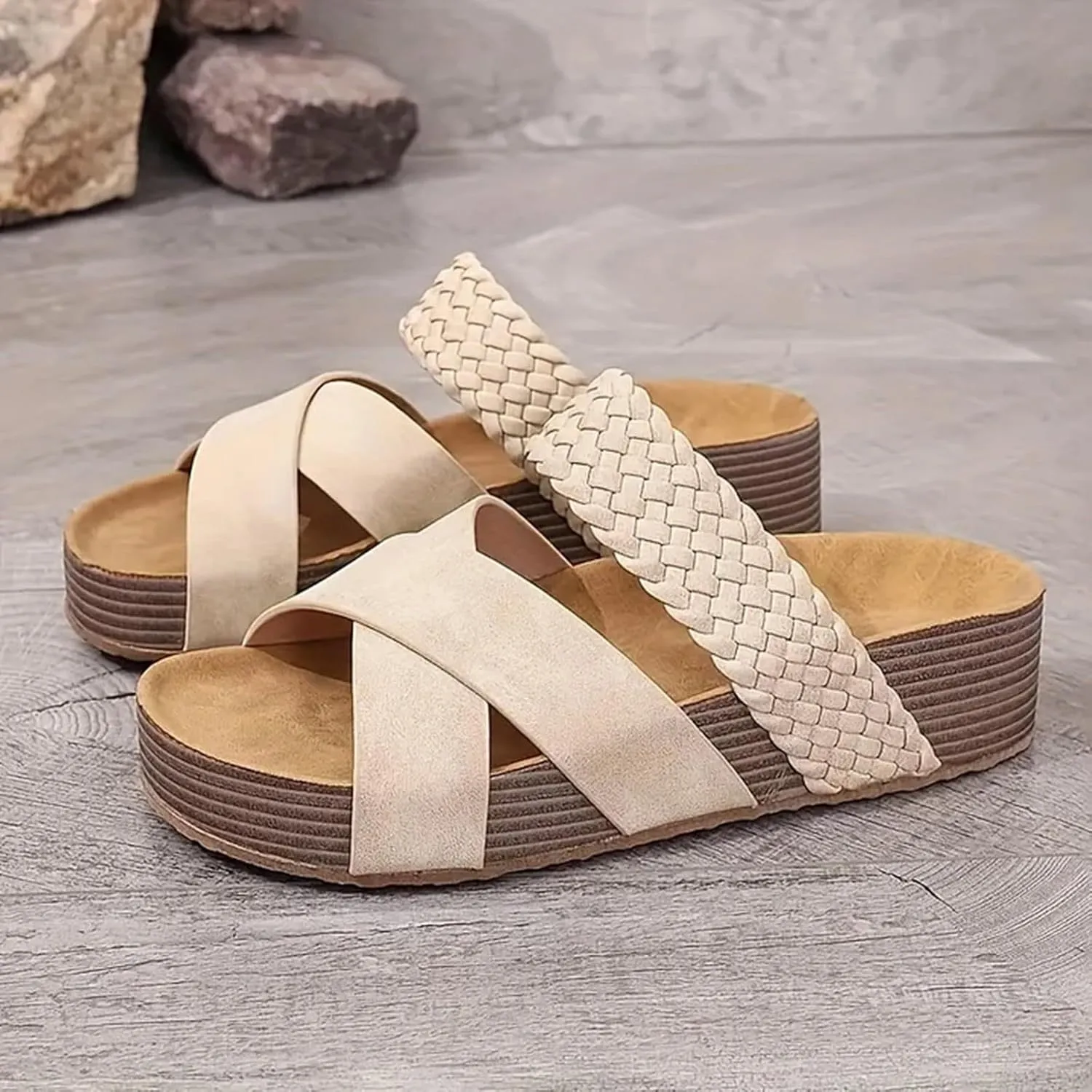 Women's Thick Sole Hollow Comfortable Lightweight Beach Slippers Casual Gaiden Women's Breathable Walking Sandals Espadrilles Open Toe Casual Non Slip Beach Shoes